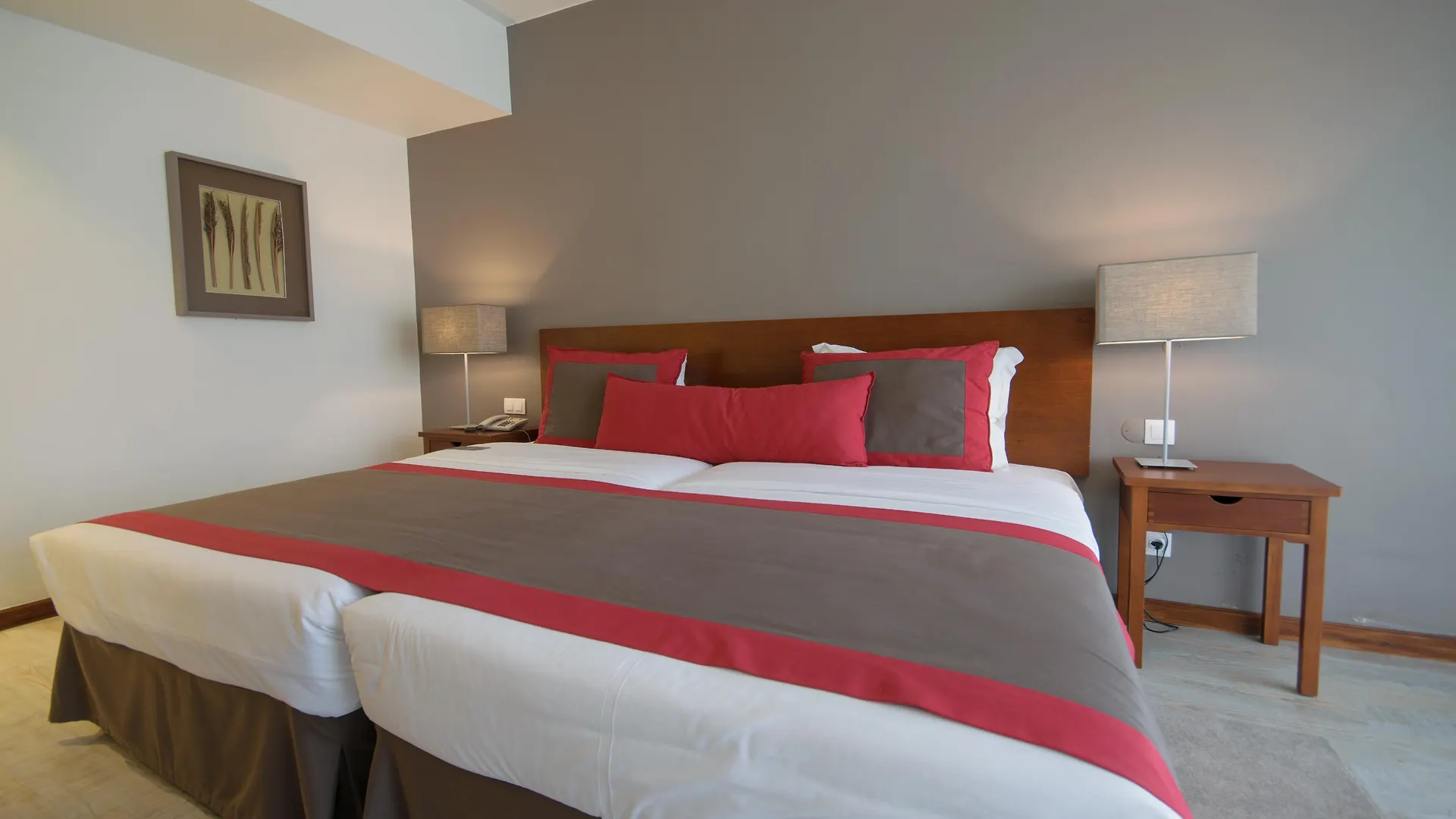 Hotel Oasis Praiamar