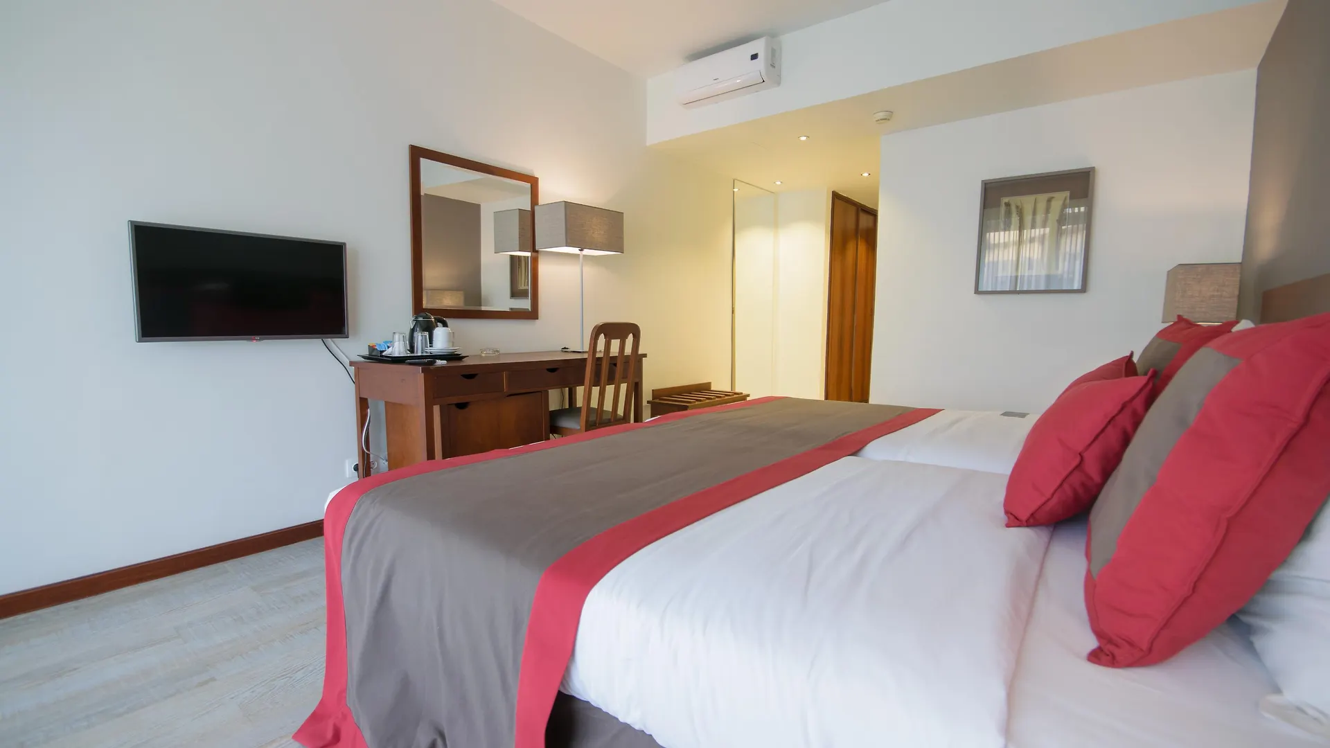 Hotel Oasis Praiamar