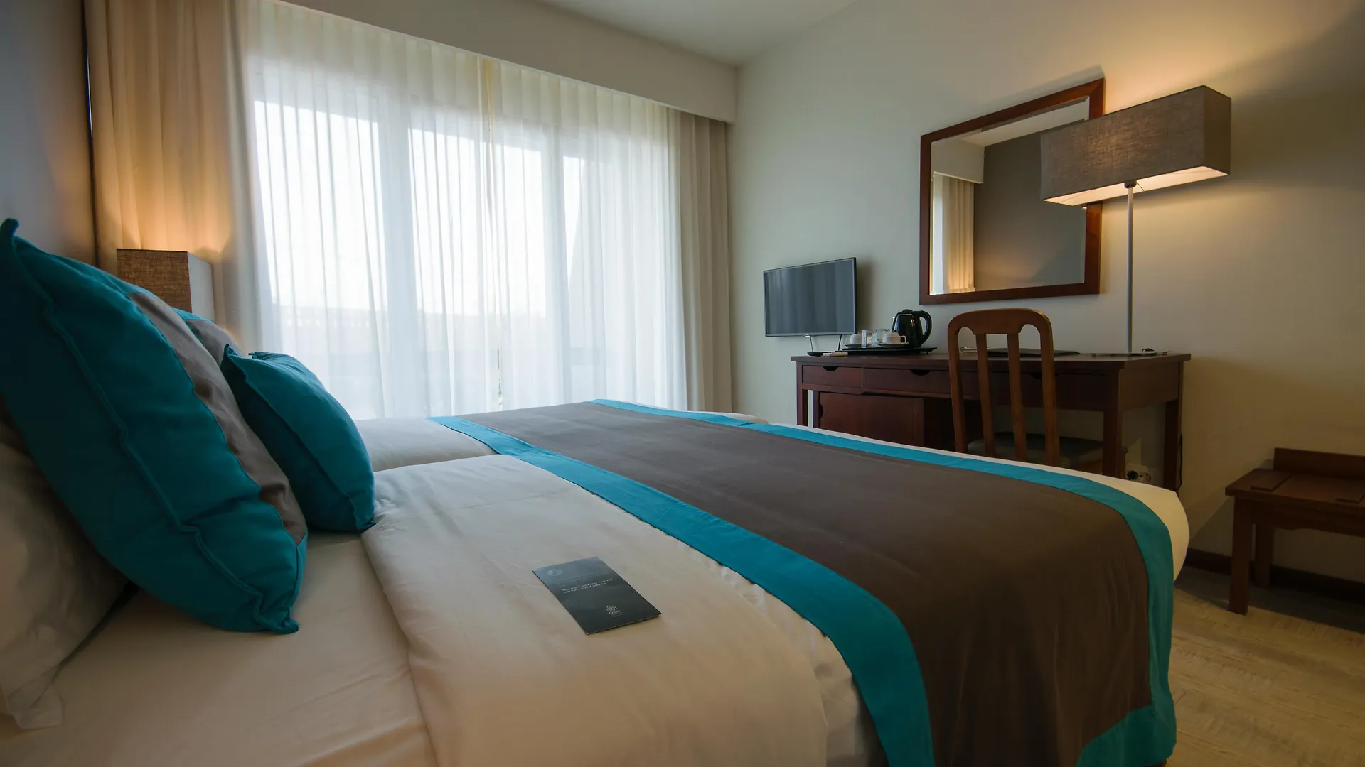 Hotel Oasis Praiamar