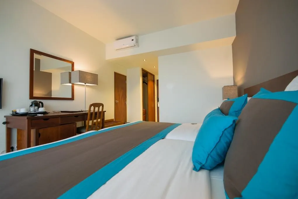 Hotel Oasis Praiamar