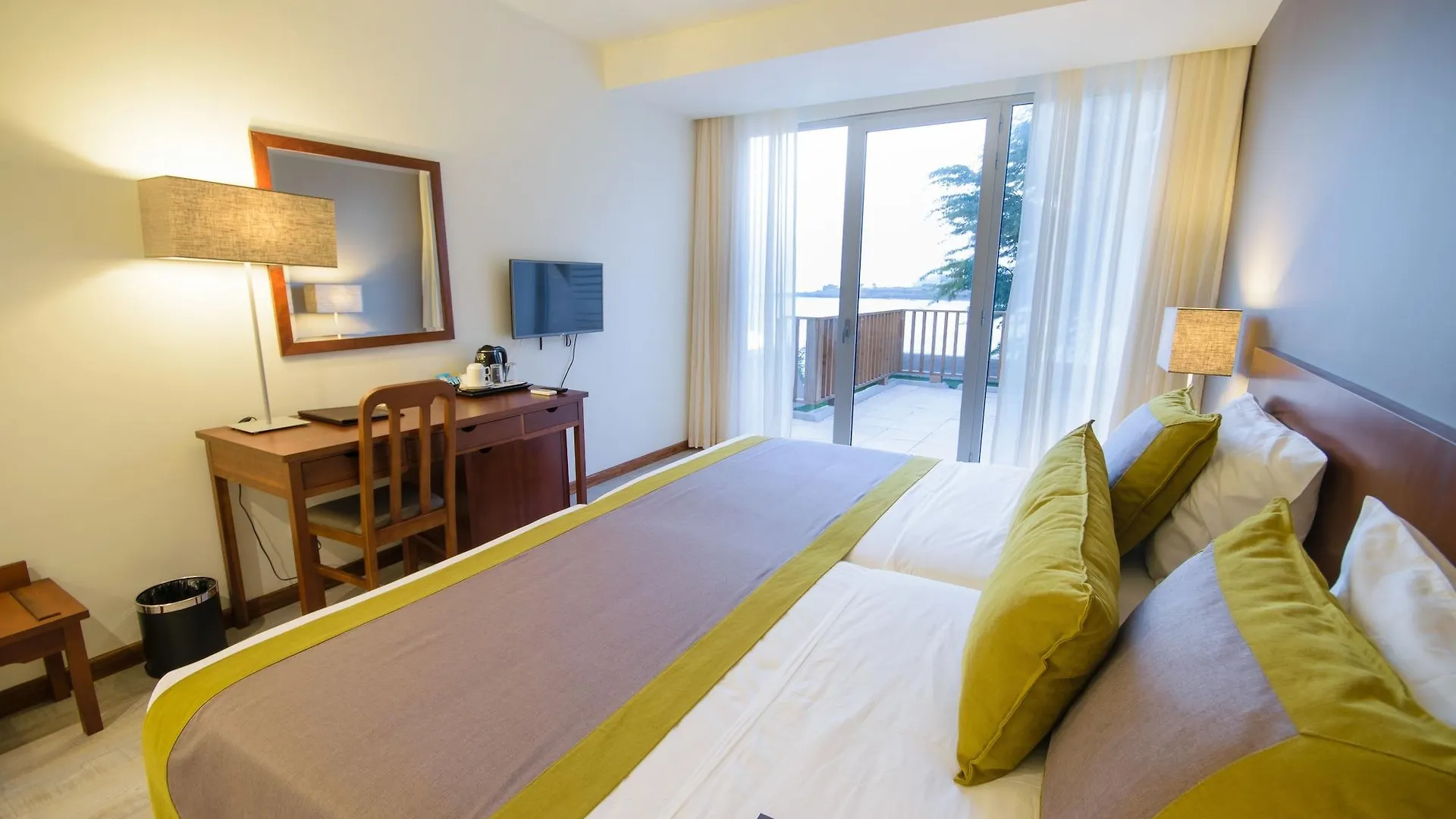 Oasis Praiamar Hotel Praia