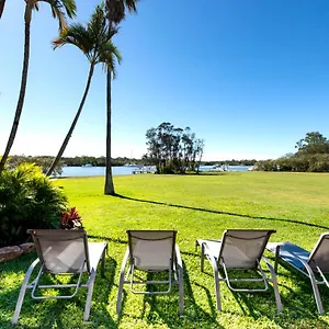Cayman Quays Motel Noosaville