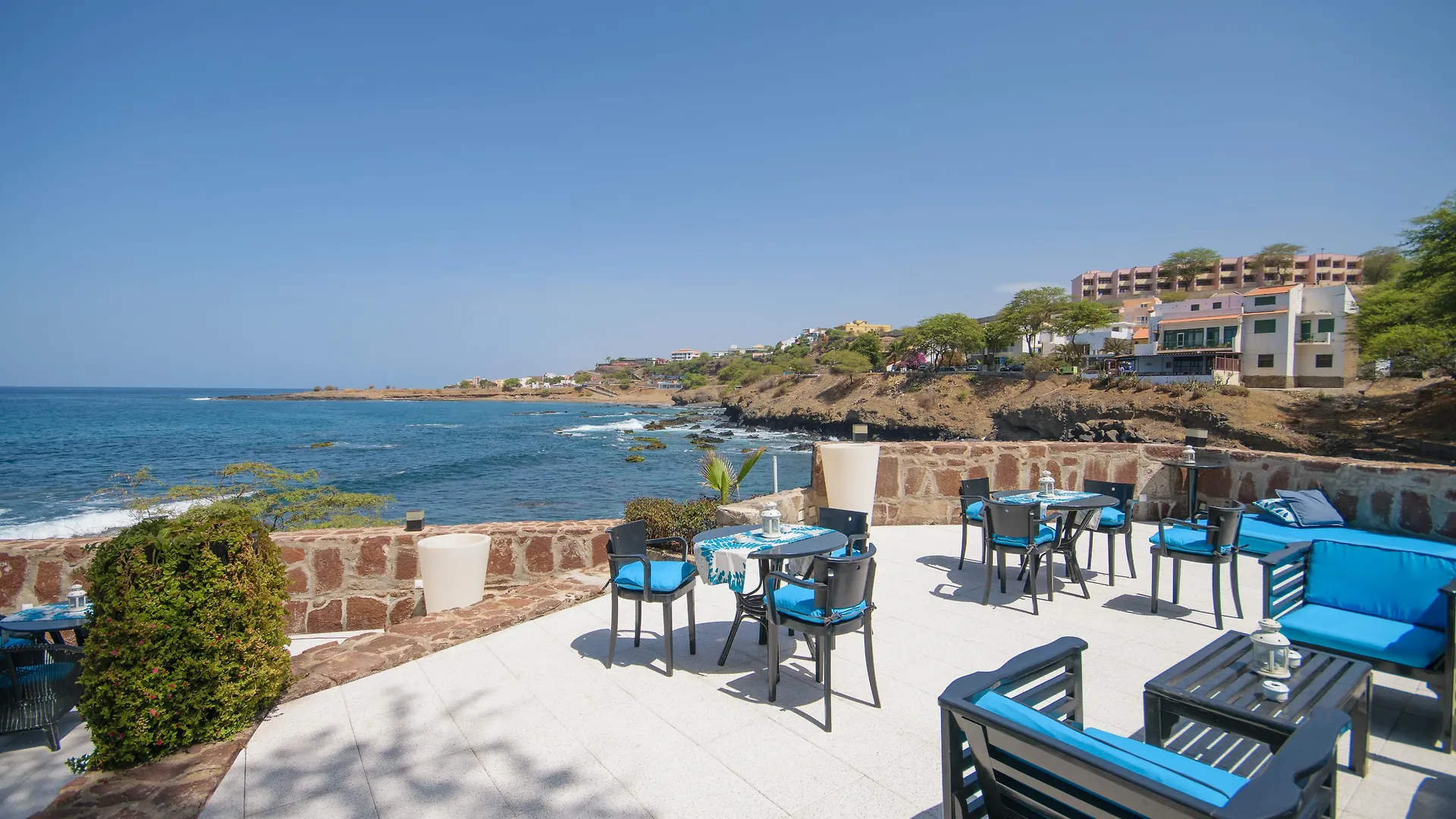 Oasis Praiamar Praia