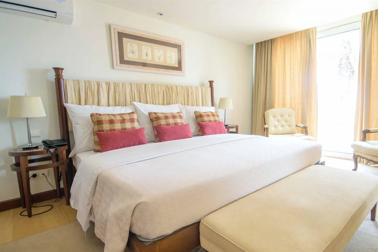 Hotel Oasis Praiamar