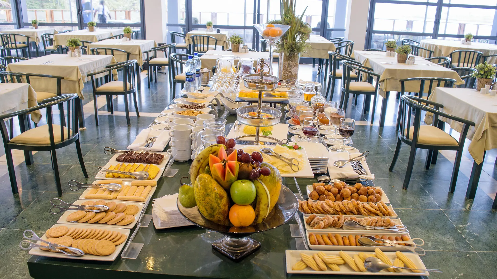 Hotel Oasis Praiamar